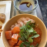 レストラン＆バー｢SKY J｣ - 北の親子丼！