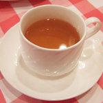 ブラッスリー・グー - カモミールティー(525円)