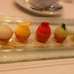 グランシェール 葉山庵 - わたしのデザート　5種類のソルベがきんかんの上にのっています