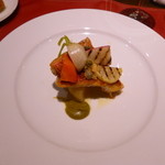 シェ フルール 横濱 - メイン料理その１（魚）：ひめじのグリル