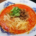 Shisen Saien - 中細ストレート麺にヒラヒラした薄いメンマが特徴的