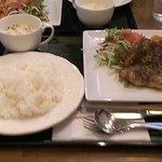 デミタス - ハーブチキンランチ
