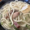 大和食堂 - 宮古そば(大) 700円 中を探ると具が埋まっている