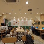 T's たんたん - 店内　きれい