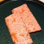 焼肉神威 - 【追加肉】特上カルビ2枚