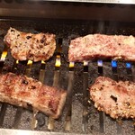 焼肉神威 - ハラミとタン
