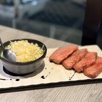 焼肉 AJITO 総本店 - 