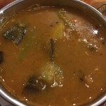 南インド食堂 Coconut&Curry - いつもはカレー寄りの粘度があるサンバルですが、この日はシャバシャバだったのでグビグビいきました。
