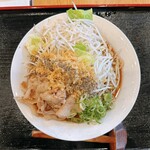 よいひ - 背脂うどん豚野郎（麺特盛・肉マシ・野菜マシマシ）