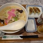 リンガーハット 日比谷シャンテ店 - 