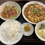 生野飯店 - 麻婆豆腐定食