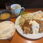 おっさんの台所 - 日替わりランチ（この日はチキン南蛮）