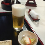レストラン花駒 - サービスの生ビール。