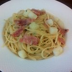 ヴィア トスカネッラ - ベーコンとジャガイモのペペロンチーノ スパゲッティ・大盛り（2015.1）
