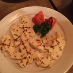 キャラヴァンサライ包 - 焼きチーズ