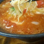 らーめん工房 麺や のぉくれ - あか　麺リフトアップ（第2回訪問）