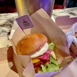 タイガー バーアンドダイニング - 