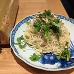 夜ノ焼魚 ちょーちょむすび - 