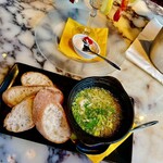 タイガー バーアンドダイニング - 