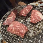 炭火焼肉ホルモンさわいし - 