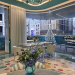 Tiffany Blue Box Café - 