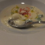 ハマヅィ - ズワイガニとカブのスープ