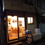 ORANGE COUNTY - カフェ入口の外観