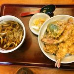 きのえね - 海老いか野菜天丼と温かいかけうどんの半盛りセット（1,150円）