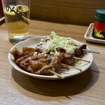 もつ焼 のんき 綾瀬店 - シロタレ、レバネギのハーフ