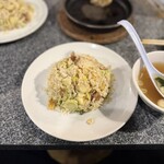 あぶら～亭 - 半チャーハン