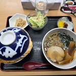 Lunch 六角 - カツ丼+半ラーメン