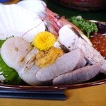 喰い道楽 すみよし - 炙り海鮮丼