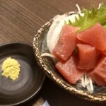 居酒屋 もぢょい有限会社 - マグロブツ　399円