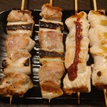 居酒屋 もぢょい有限会社 - ねきま(塩)139円•鶏むね肉(梅肉)139円•鶏むね肉(ゆず胡椒)139円