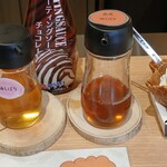 梅菓子本舗松野屋 - お店でも販売している梅しぼりをセルフがけ✨✨