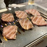 焼肉 全 - 