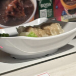 魚べい - 配膳レール２段になっています