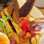 スパイスラーメン 点と線. - 