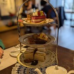 salon de the Tea shot - 