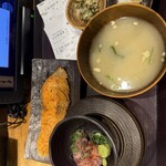 炭火焼干物定食 しんぱち食堂 - 料理写真: