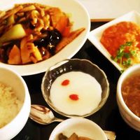 謝朋殿 幕張店 - ランチセット（五目焼きそば＋海老チリ）