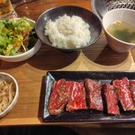 牛恋　 新宿店 - 