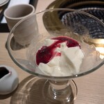 焼肉 神楽 - 杏仁豆腐