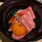 焼肉 神楽 - 神楽椀ユッケ 1,800円