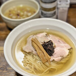 支那そば屋 雅 - 料理写真:かつお昆布水つけ麺（塩しじみ味）