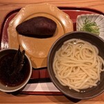 積善や - 料理写真:イワシペペロンたれの釜揚げうどん ¥1,100 焼き芋¥400