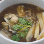 ビーダブリュー カフェ - 広島産牡蠣南蛮そば