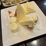 けんちゃん - チーズ盛り