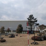 カフェ ミライ - 【経路③-1】バイオリンを弾くキツネ