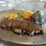 3匹の子ぶた - 炭火焼きポークステーキ(200g)